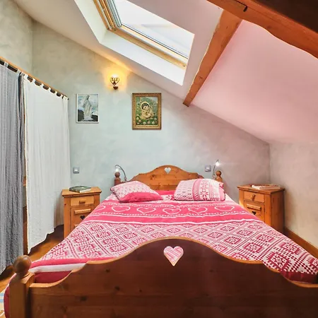 Chateau De Merande *